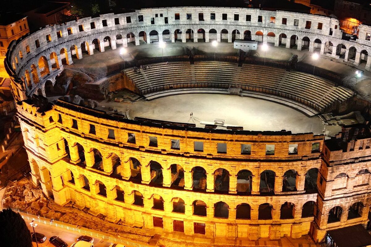 arena pula istrien aspect ratio 650 433